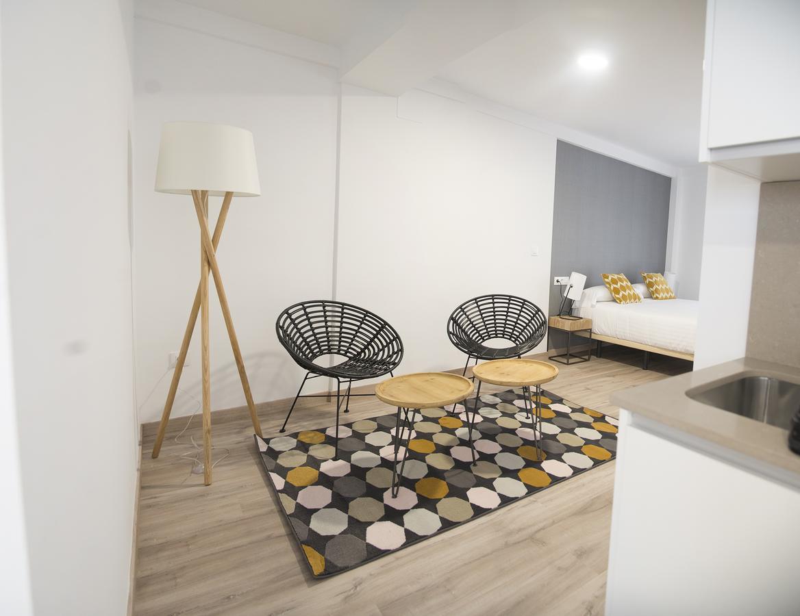 Apartamentos Core Suite Sevilla Exterior photo